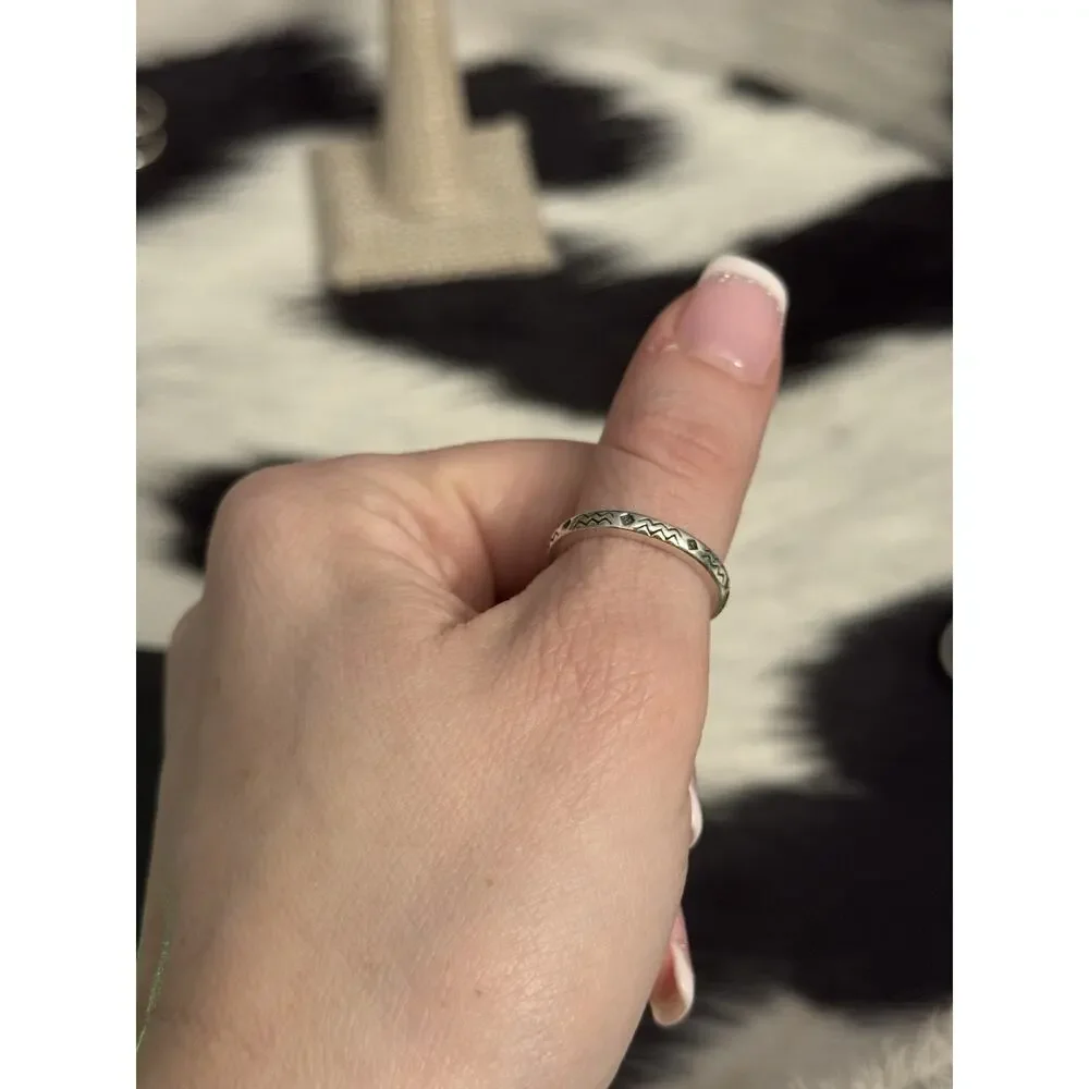 Carolyn Pollack Old Carlisle Sterling Silver Stamped Band Ring Water Waves 7.25